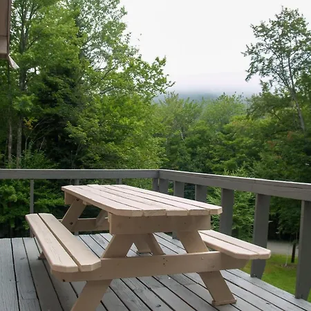 Cozy Mountain Retreat With Deck About 3 Mi To Mount Snow Villa